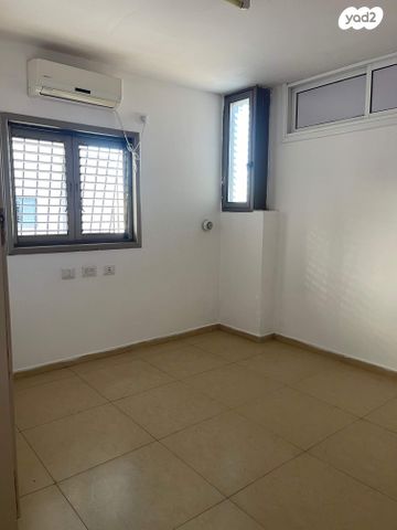 דירה, הרב קלישר 3, גני גד, בני ברק