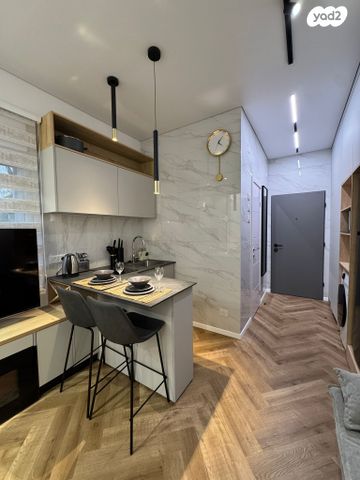 דירה, שושנת הכרמל 20, כרמל מערבי, חיפה