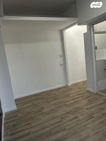 דירה, המלך עוזיהו 9, נווה דוד, חיפה