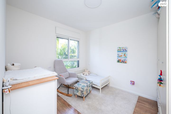 דו משפחתי, המייסדים 130, יובלים, פרדס חנה כרכור