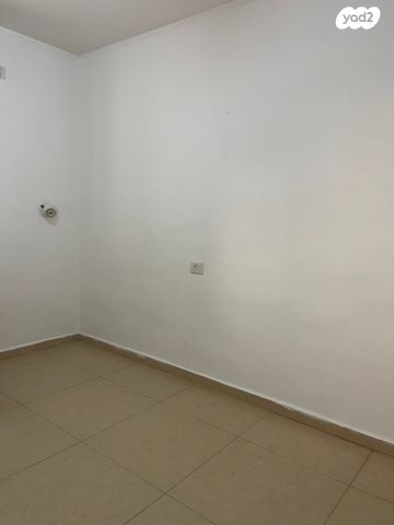 דירה, הרב קלישר 3, גני גד, בני ברק