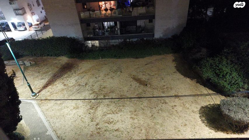 דירה, דרך מגדיאל 42, מגדיאל, הוד השרון