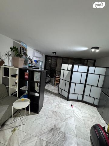 דירה, שדרות ג'יימס דה רוטשילד 20, קרית אליעזר, חיפה