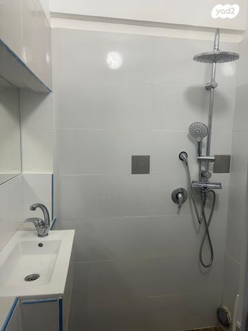 דירה, המלך עוזיהו 9, נווה דוד, חיפה