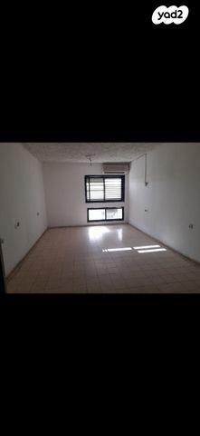 דירה, יהושע בן נון 43, צה"ל, ראש העין