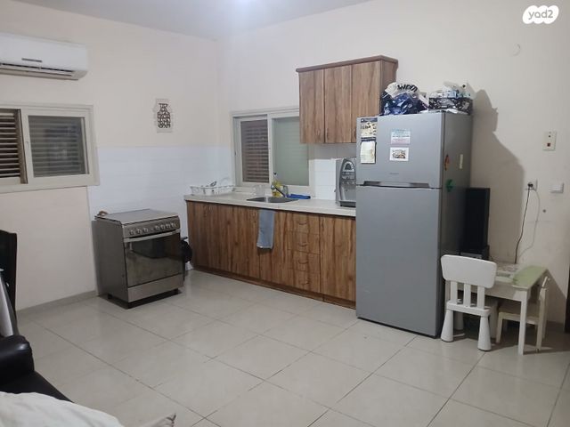 שלום שבזי 14