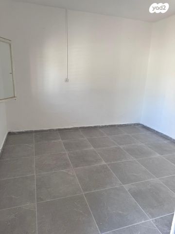 בית פרטי/ קוטג', א.ד. גורדון 13, נווה חיים, חדרה