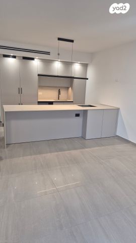 דירה, לויתן 1, חוף הזהב, נתניה