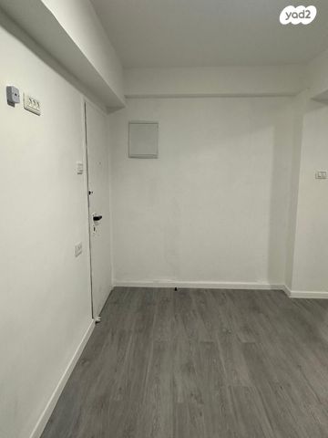 דירה, המלך עוזיהו 9, נווה דוד, חיפה