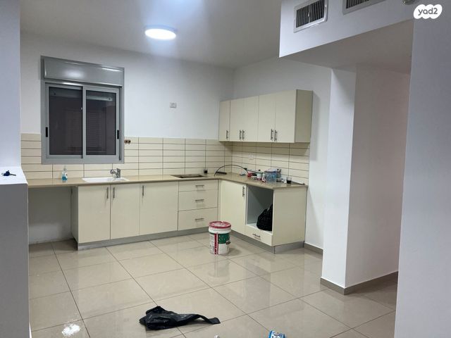 דירה, שדרות רובע יזרעאל 44, רובע יזרעאל סביוני העמק, עפולה