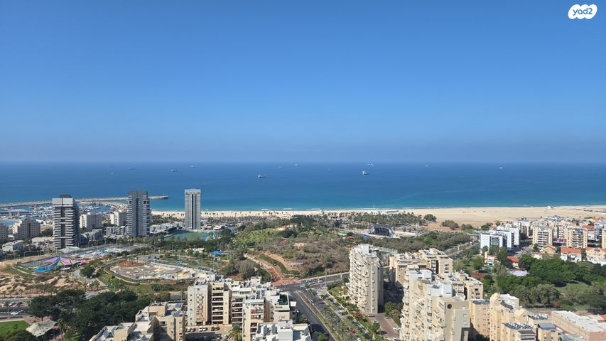 שדרות ירושלים 16