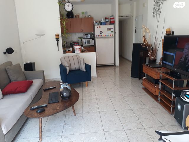 דירה, פרחי אביב 3, נחלת יצחק, תל אביב יפו