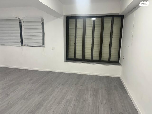 דירה, המלך עוזיהו 9, נווה דוד, חיפה