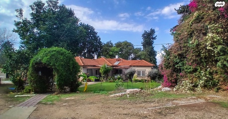 בית פרטי/ קוטג', המייסדים 14, כפר דניאל, כפר דניאל