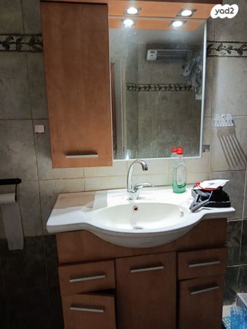 יחידת דיור, דב הוז 40, נאות הרצל, נתניה