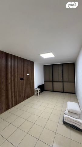 שדרות יוספטל 57