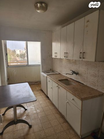 שכונת שז"ר 807