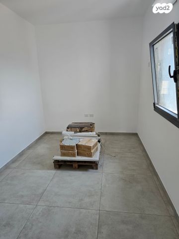 גג/ פנטהאוז, אמנון ליפקין שחק 1, נוף הטיילת, נתניה