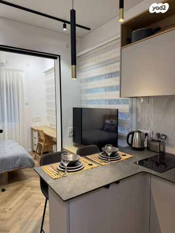 דירה, שושנת הכרמל 20, כרמל מערבי, חיפה