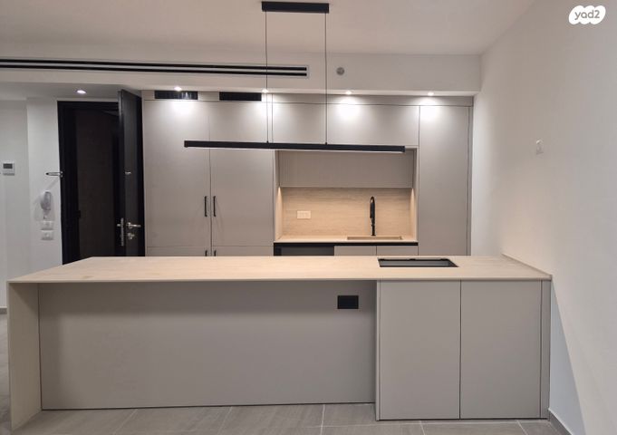 דירה, לויתן 1, חוף הזהב, נתניה