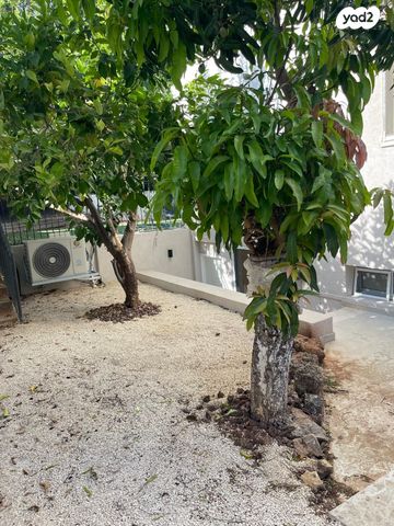 יחידת דיור, סמטת תל חי 7, מרכז הישוב, גני תקווה