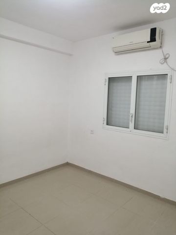 דירה, שדרות קוגל 6, גרין ועם, חולון