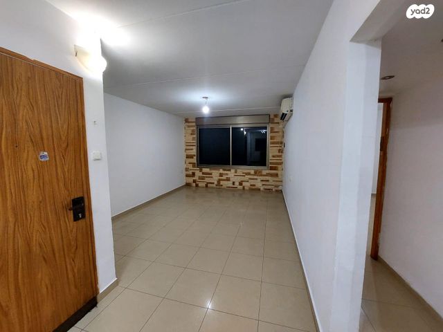 דירה, אחד העם 613, שאר העיר, בית שאן