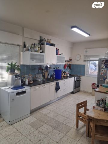 דירה, האלון 94, עופר, עופר