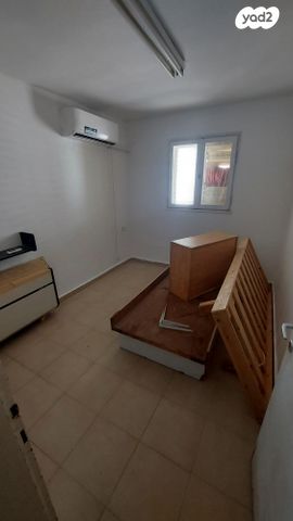 דירה, שדרות העצמאות 40, נאות אשכול, יבנה