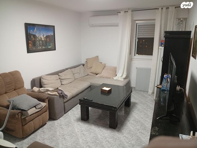 דירה, אברהם שטרן 65, קרית היובל, ירושלים