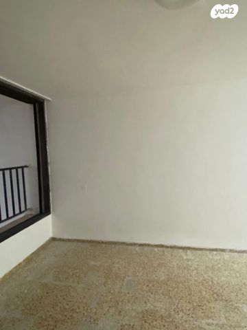 דירה, נתיב חן 65, נווה שאנן, חיפה