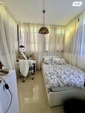 דירת גן, הגליל 59, דובדבן הכפר, כפר סבא