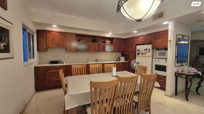 דירה, ליסין 15, הצפון החדש - כיכר המדינה, תל אביב יפו