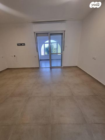 דירה, הורדים 25, שכונת הורדים, קרית שמונה