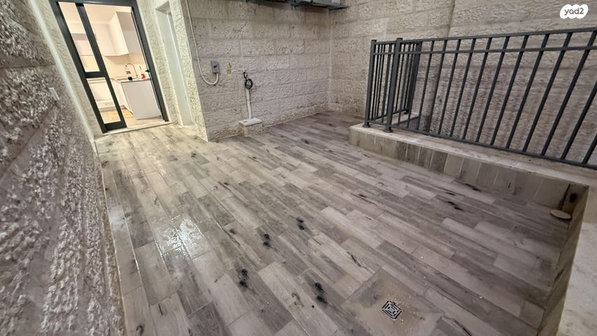 דירה, לשם 11, שאר העיר, אריאל