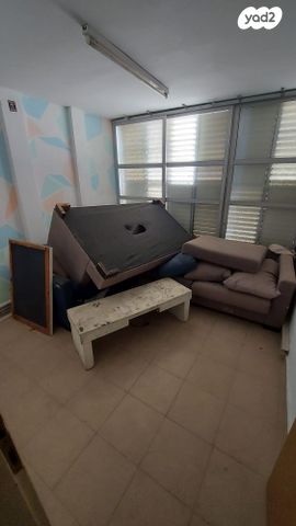 דירה, שדרות העצמאות 40, נאות אשכול, יבנה