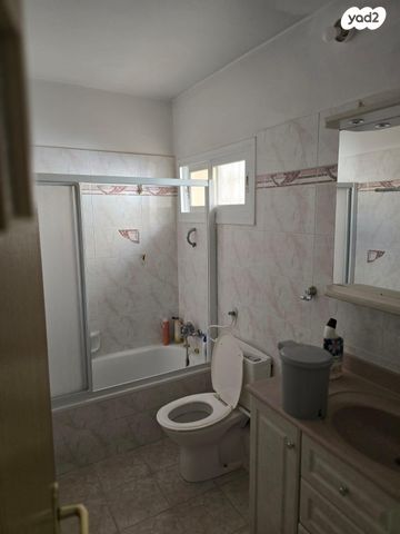 טריפלקס, הר מירון 1, שכונה ה'-ו', מבשרת ציון