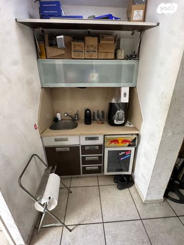 חנויות/ שטח מסחרי, הדקל 54, שכונה 7, תל מונד