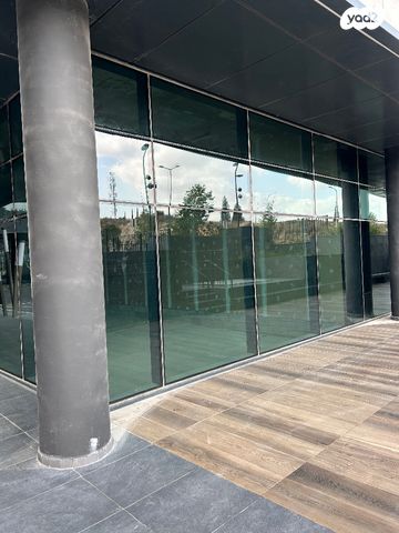 חנויות/ שטח מסחרי, רקפת 1, אזור התעשייה, שוהם