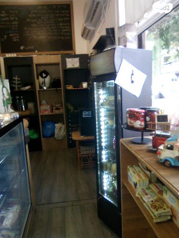 חנויות/ שטח מסחרי, אליהו קראוזה 61, רסקו א', חולון