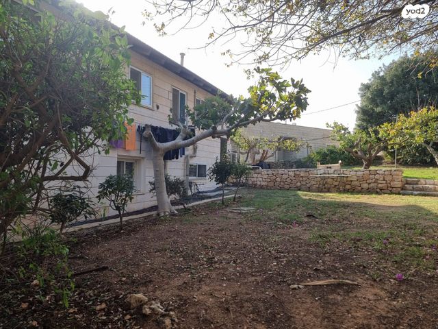 משק חקלאי/ נחלה, דרך המרוה, נס הרים