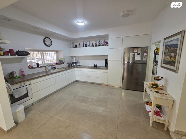 דו משפחתי, מרכז העיר, קרית אתא