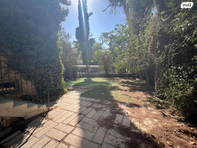 דירת גן, רחל אמנו, עמק רפאים, המושבה הגרמנית, ירושלים