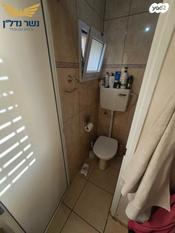 דירת גן, הרב צירלסון 24, הפועל המזרחי ה', שיכון ה', בני ברק