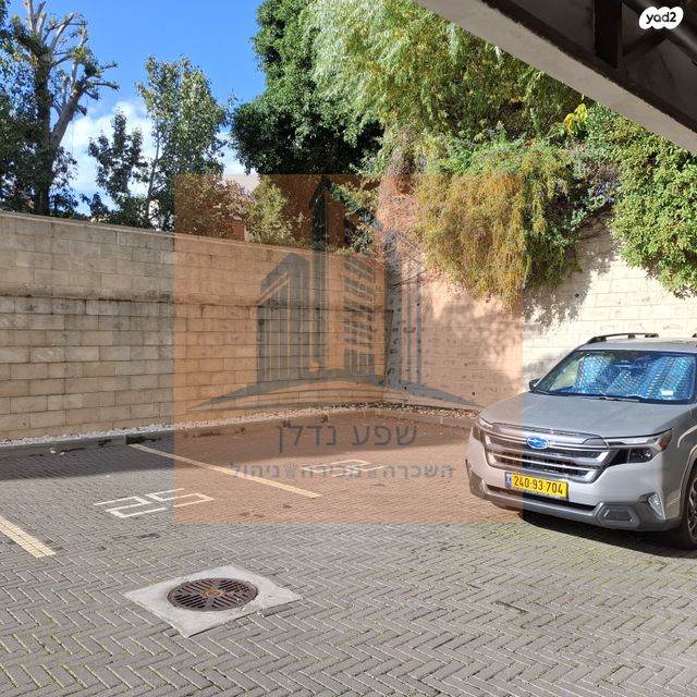 דירה, אלוף עוזי נרקיס, מזרחי א, כפר סבא