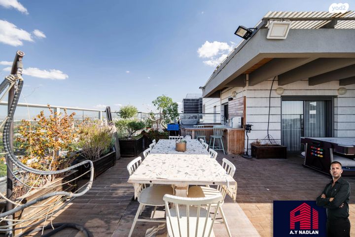 גג/ פנטהאוז, שדרות הרב משה שמואל שפירא, פארק המושבה, באר יעקב