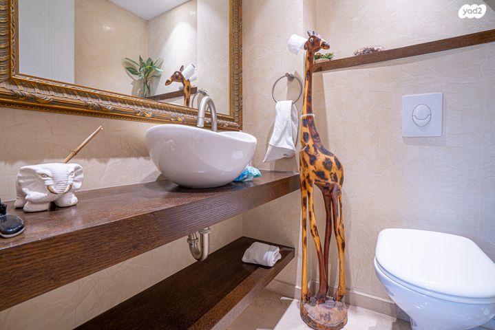 דירת גן, שביל החלב, הוד השרון