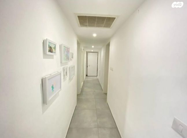 דירת גן, שוהם, אבני חן, חריש