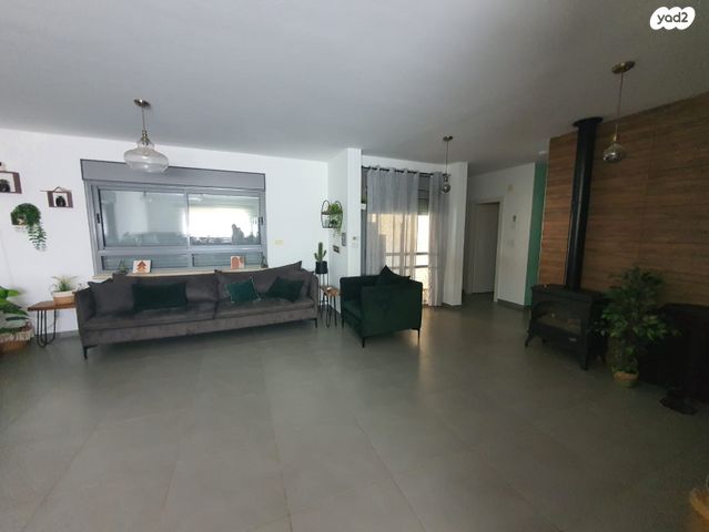 בית פרטי/ קוטג', שני ליבנה