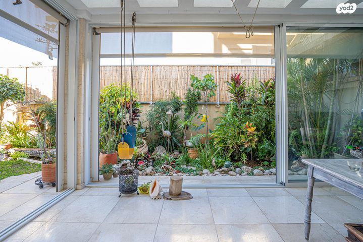 דירת גן, שביל החלב, הוד השרון